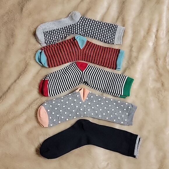 LADIES 5-PACK CREW SOCKS - NEW! - Picture 1 of 4